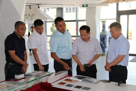 Deputy Director of commerce of Shanxi Province carried out on-the-spot investigation in Dachen.